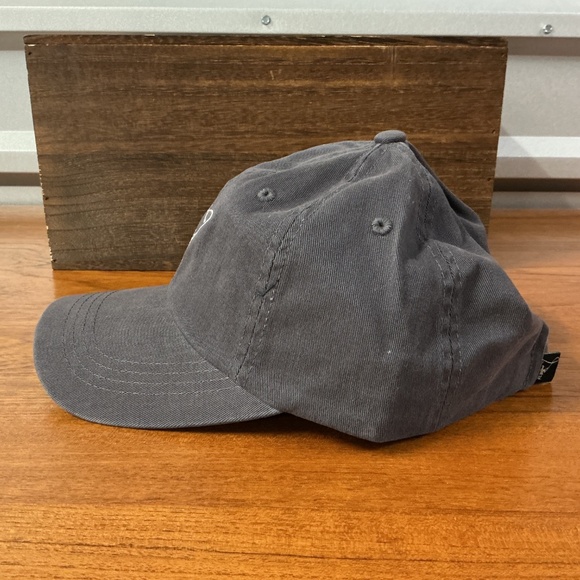 Thomas And Thomas Fly Fishing Fly Rod Blue Cotton Strap Back Cap One Size - Picture 2 of 7